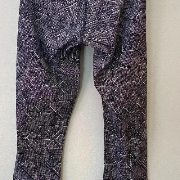 Lululemon Wunder Under Low-Rise Tight ( Full-On - Picture 6 of 11